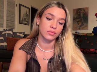 Maci Reynolds flirt4free stream image