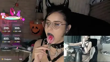 LisandreLaVenale stripchat stream image