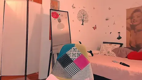 elacoquette stripchat stream image