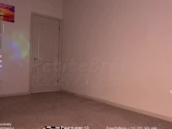 petitebrat chaturbate stream image