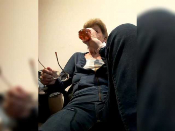 Reife-dame bongacams stream image