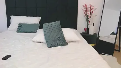 SeniGrande stripchat stream image