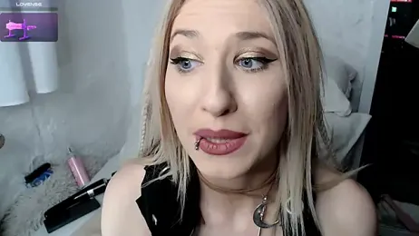 Julia-Sugar stripchat stream image