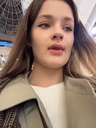 KittyQueeny stripchat stream image