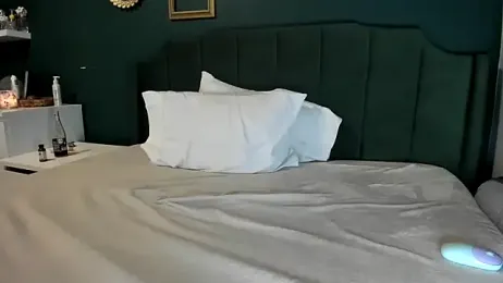 ellla_LA stripchat stream image