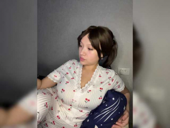 Goldlove10 bongacams stream image