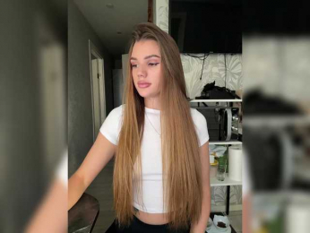 SweetyMia bongacams stream image