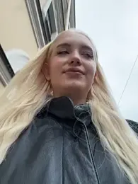 Milkyy_wway stripchat stream image