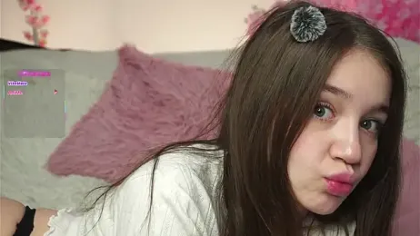 AmiLewis stripchat stream image