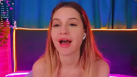 AlinaWalters stripchat stream image