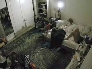 voyeurcam-hornyhostel-02 camsoda stream image