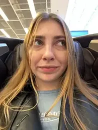 Sunny___Bunny stripchat stream image