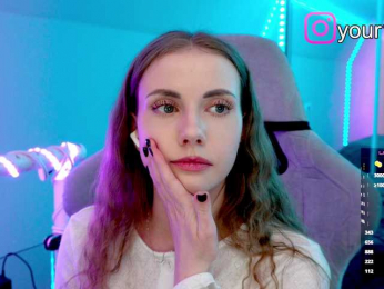 VikkiExtraCheese bongacams stream image