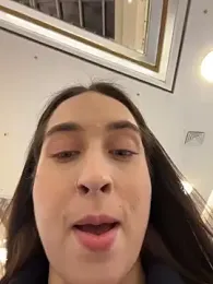 Holly_Play stripchat stream image