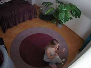 voyeurcam-julmodels-whitebed-5 camsoda stream image