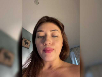 juicy-peachh bongacams stream image