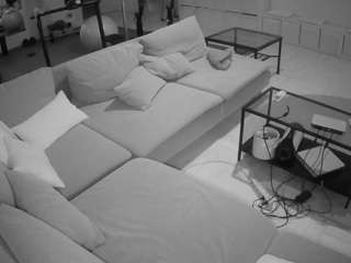 voyeurcam-julmodels-living-3 camsoda stream image