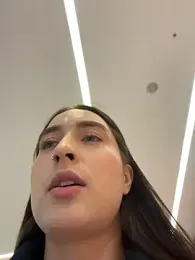 Holly_Play stripchat stream image