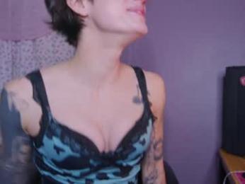 aynmarie chaturbate stream image, 23.11.2025 22:00