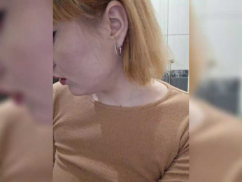 -Molly bongacams stream image