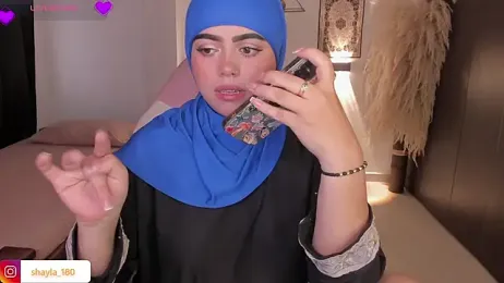 shayla_18 stripchat stream image