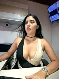 Sofia_Collins- stripchat stream image