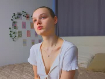 xiaobrunscheen chaturbate stream image