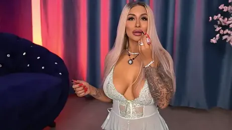 GoldenAmber stripchat stream image