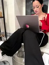 RollingGirls stripchat stream image