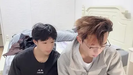 STxuguanhan stripchat stream image