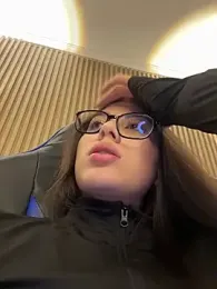 Sarasanders_4 stripchat stream image