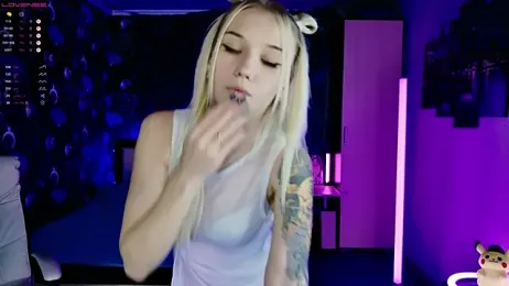 NaomiHita stripchat stream image