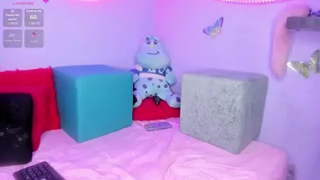 Sara_and_Lion stripchat stream image