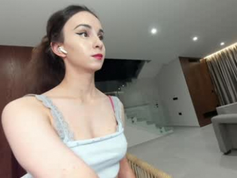 ehotlovea chaturbate stream image
