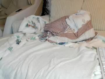 saradiamond01 chaturbate stream image