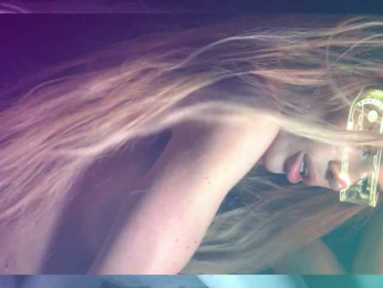 ALVUWKA bongacams stream image