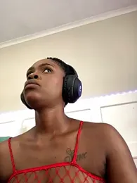 LuciousLips96 stripchat stream image, 05.12.2025 12:10