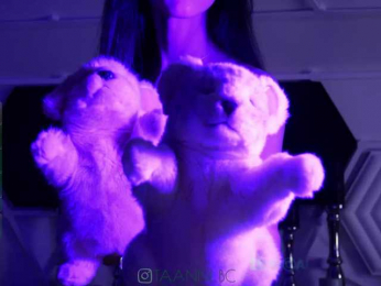 Taanni bongacams stream image