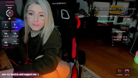 Lisaonthemoon stripchat stream image