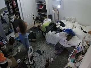 voyeurcam-hornyhostel-02 camsoda stream image