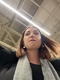 DollyTall stripchat stream image