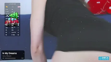 -Lorik- stripchat stream image