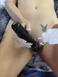 MissLMrJ stripchat stream image