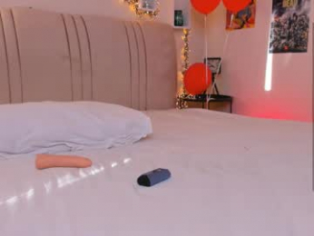 islandladies chaturbate stream image