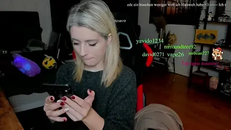 Lisaonthemoon stripchat stream image