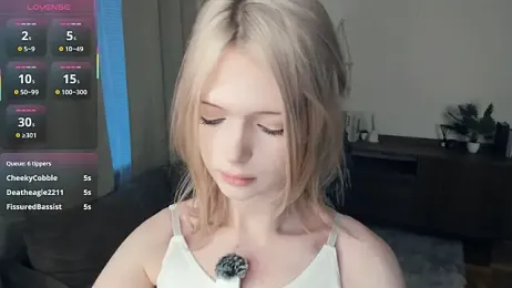 LaureMestler stripchat stream image, 15.12.2025 08:30