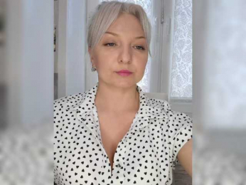 Anesteishen bongacams stream image