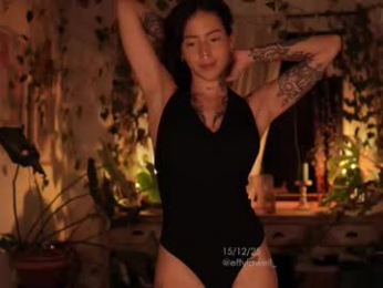 effylowell_ chaturbate stream image