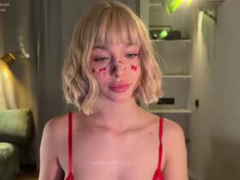 cutieeeeva chaturbate stream image