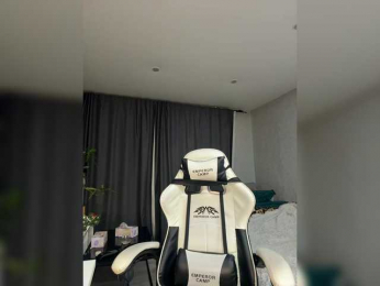 SweetyMia bongacams stream image